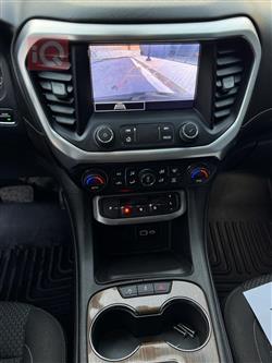 جي ام سي اكاديا